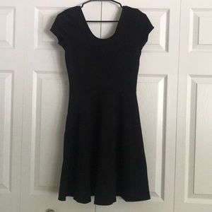 Black short sleeve dress